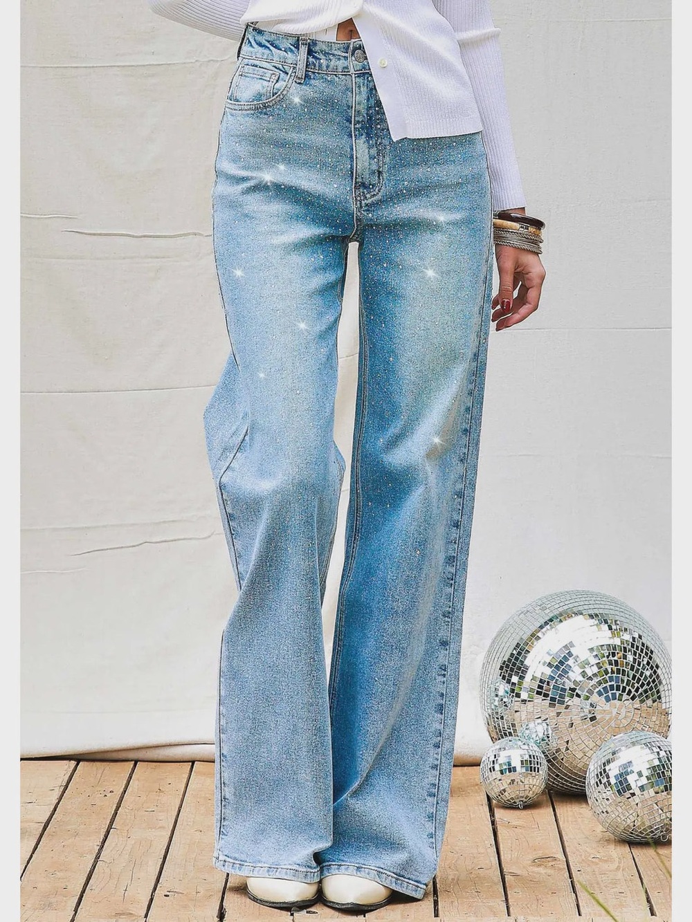 Vibrant M.I.U. (VBRT) Rhinestone High Rise Wide Leg Jeans, Size 3 (W25)